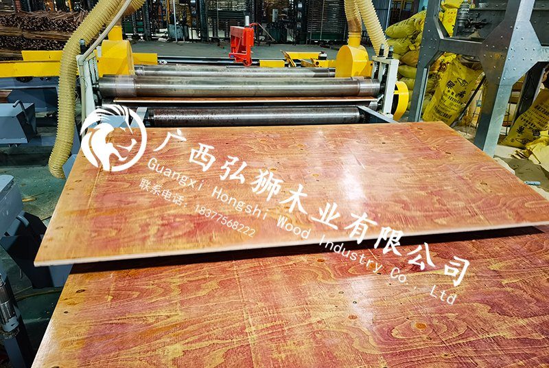 广西建筑模板多少一块缩略图 小红板厂家